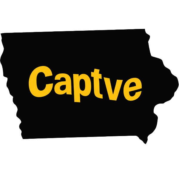 IOWA STATE MAP CAPTIVE 5.5X3.4 DECAL