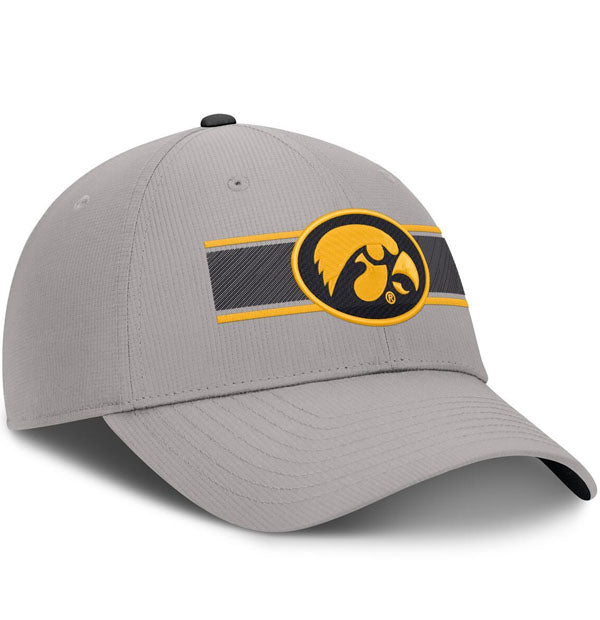 Nike Iowa Hawkeyes Striped Logo Adjustable Hat - S/M