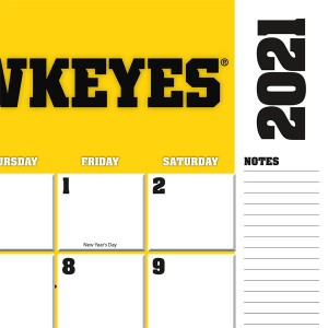 Iowa Hawkeyes 2021 Desk Calendar